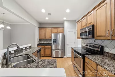 2147 Ashley River Road, Waxhaw, NC 28173 - Photo 10
