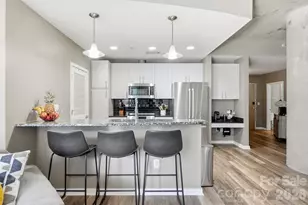 210 N Church St, Charlotte, NC 28202 - Photo 18