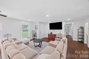 5731 Brookhaven Rd, Charlotte, NC 28210 - Photo 6