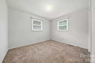 8035 Old Nc 10 None, Hickory, NC 28602 - Photo 16
