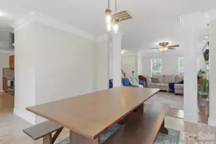 7313 Mapleridge Dr, Charlotte, NC 28210 - Photo 10