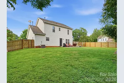 7313 Mapleridge Drive, Charlotte, NC 28210 - Photo 32