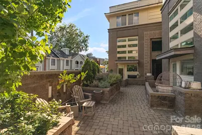 420 Queens Road #10, Charlotte, NC 28207 - Photo 2