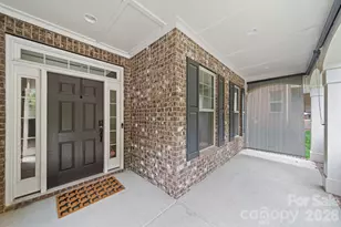 963 Rock Forest Way, Fort Mill, SC 29707 - Photo 4