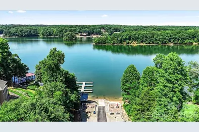 113 N Harbor Watch Drive, Statesville, NC 28677 - Photo 10