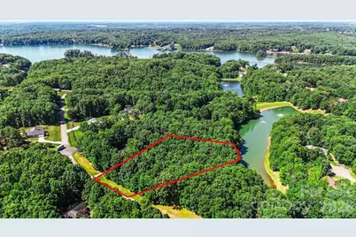 113 N Harbor Watch Drive, Statesville, NC 28677 - Photo 4