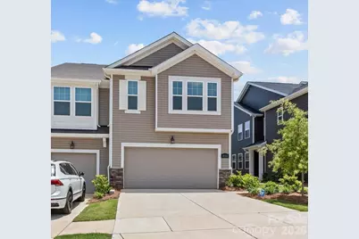 8122 Downy Oak Lane, Charlotte, NC 28269 - Photo 1