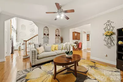 1710 30th Avenue Drive NE, Hickory, NC 28601 - Photo 18