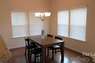 2504 Alyssa Ln, Charlotte, NC 28208 - Photo 4