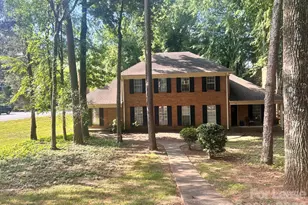 101 Cabell Way, Charlotte, NC 28211 - Photo 1