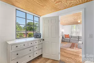 16 Oteen Church Rd, Asheville, NC 28805 - Photo 20
