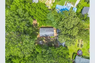 30 Lake Forest Lane, Hendersonville, NC 28739 - Photo 28