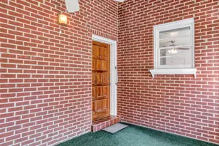 907 W Blue Ridge Rd, East Flat Rock, NC 28726 - Photo 12