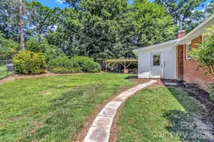 907 W Blue Ridge Rd, East Flat Rock, NC 28726 - Photo 48