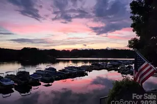 7332 Lake Front Dr, Charlotte, NC 28278 - Photo 2