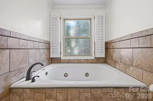 7332 Lake Front Dr, Charlotte, NC 28278 - Photo 24