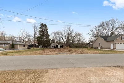 204 E 27th Street, Kannapolis, NC 28083 - Photo 4