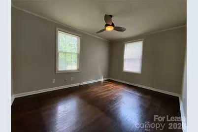 6013 Carver Boulevard #B, Charlotte, NC 28269 - Photo 6