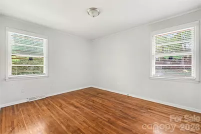 2000 Russell Avenue, Charlotte, NC 28216 - Photo 16