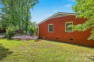 2000 Russell Ave, Charlotte, NC 28216 - Photo 24
