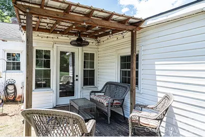 1240 12th Street Place NW, Hickory, NC 28601 - Photo 36