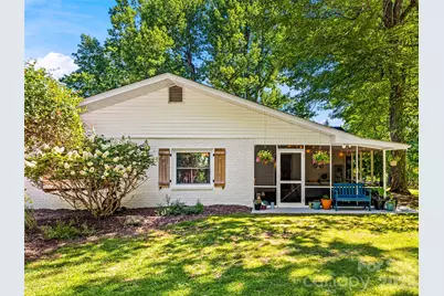 106 Skyway Drive, Hendersonville, NC 28739 - Photo 6