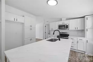 3940 Teaberry Ln, Newton, NC 28658 - Photo 12