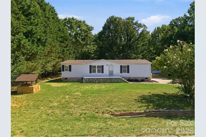 3940 Teaberry Lane, Newton, NC 28658 - Photo 2