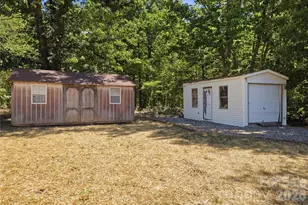 3940 Teaberry Ln, Newton, NC 28658 - Photo 32