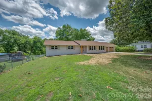 286 N Main St, Mooresboro, NC 28114 - Photo 34