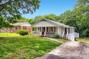 221 Eden Cir, Pineville, NC 28134 - Photo 2