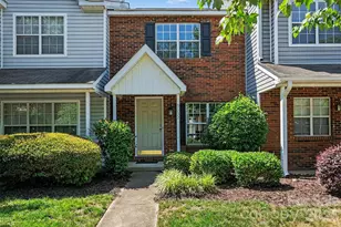 9132 Charminster Ct, Charlotte, NC 28269 - Photo 2