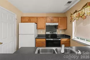 9132 Charminster Ct, Charlotte, NC 28269 - Photo 12