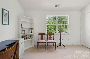 9132 Charminster Ct, Charlotte, NC 28269 - Photo 22