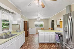 414 Skyline Dr, Canton, NC 28716 - Photo 14