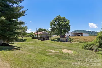 414 Skyline Drive, Canton, NC 28716 - Photo 8