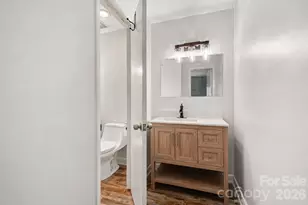 4605 Hedgemore Dr, Charlotte, NC 28209 - Photo 12