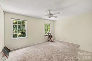 4605 Hedgemore Dr, Charlotte, NC 28209 - Photo 8