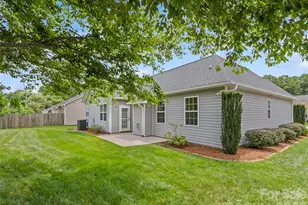 2 Thornwood Ct, Arden, NC 28704 - Photo 4