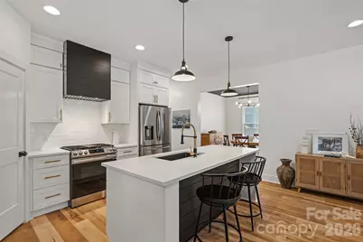 1642 Longfellow Street, Charlotte, NC 28205 - Photo 6