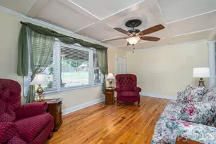 601 Wren Rd, Gastonia, NC 28056 - Photo 8