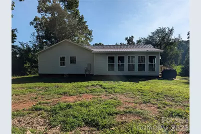 10174 Nc 138 Highway, Oakboro, NC 28129 - Photo 6