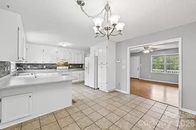 738 McDaniel Road, Kings Mountain, NC 28086 - Photo 6