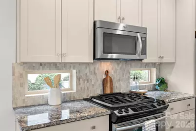 2530 Bay Street, Charlotte, NC 28205 - Photo 30