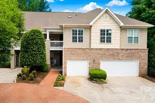 9069 Rosalyn Glen Rd, Cornelius, NC 28031 - Photo 4