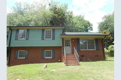 7556 Thorncliff Drive, Charlotte, NC 28210 - Photo 2