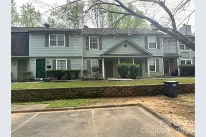 3912 Briarhill Drive, Charlotte, NC 28215 - Photo 2