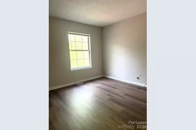 3912 Briarhill Drive, Charlotte, NC 28215 - Photo 8