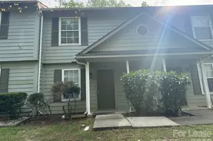 3912 Briarhill Dr, Charlotte, NC 28215 - Photo 1