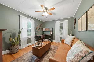 504 W 6th St, Newton, NC 28658 - Photo 22